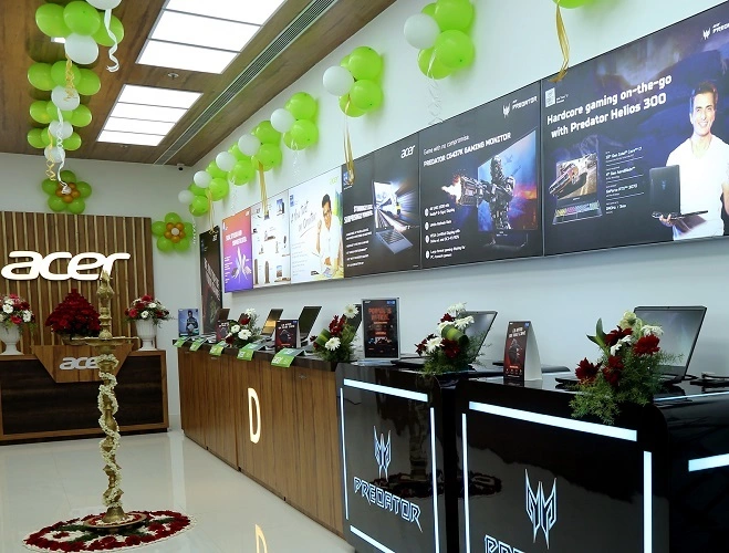 acer exclsuive showroom in vadapalani
